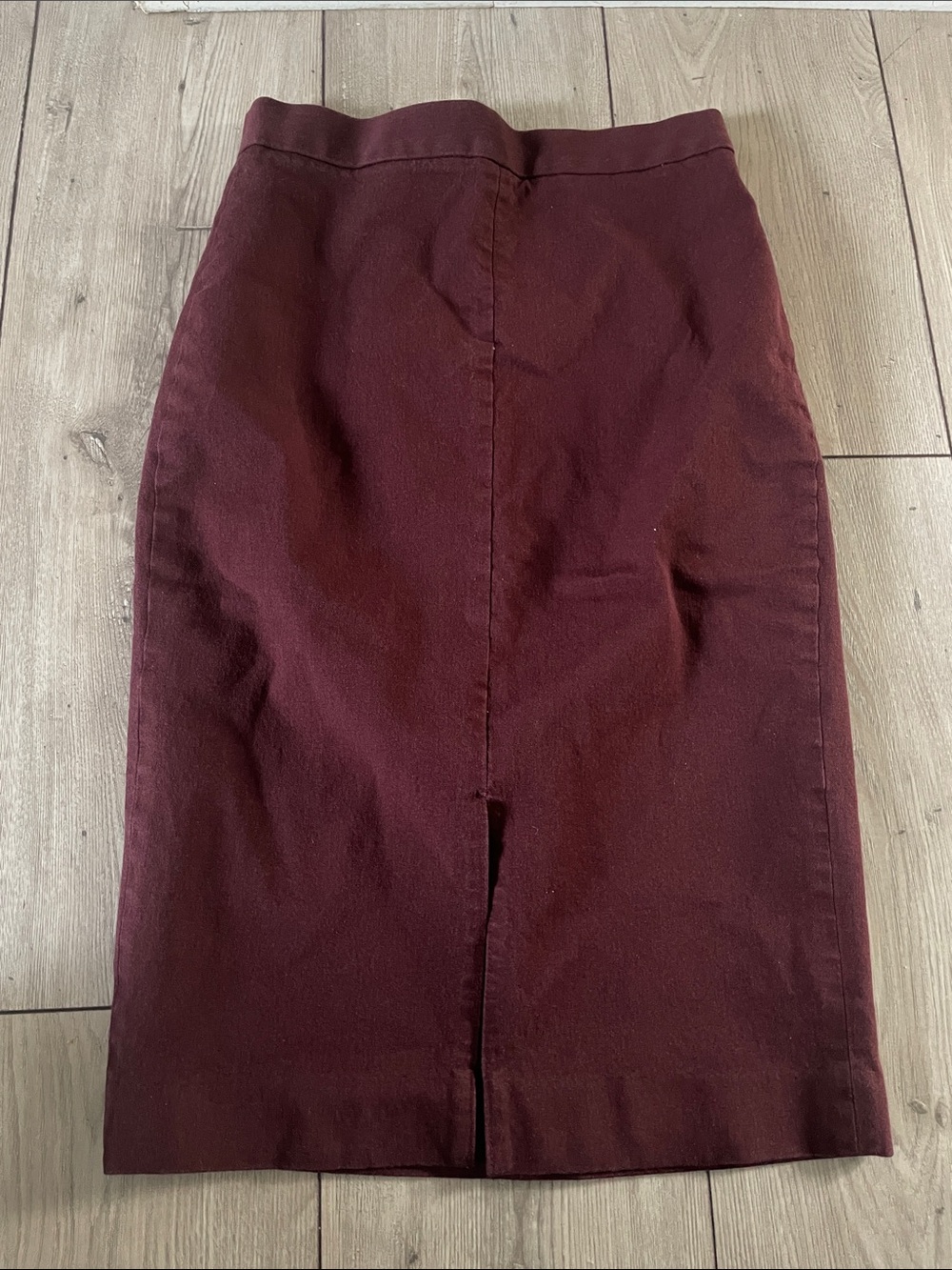 Banana Republic Wine-Colored Pencil Skirt